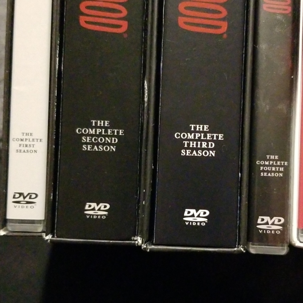 True blood dvd set 1-7
